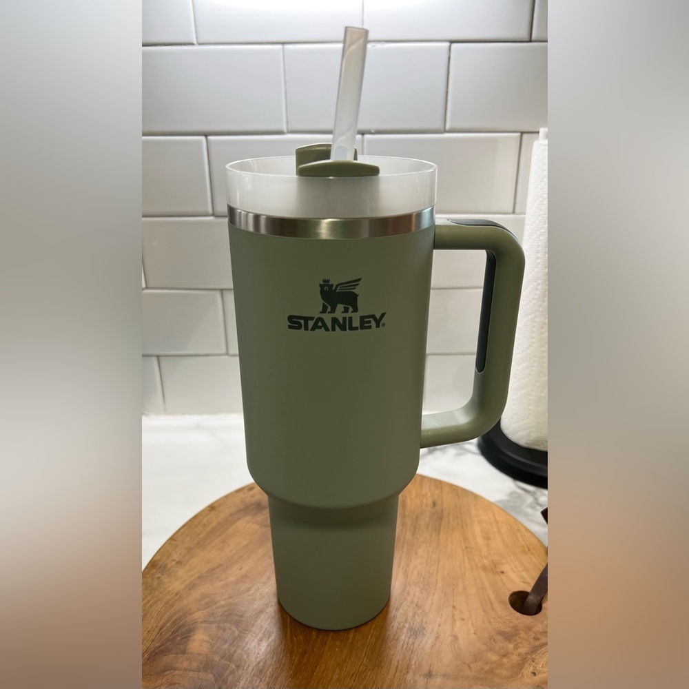 Stanley 40oz soft matte tumbler